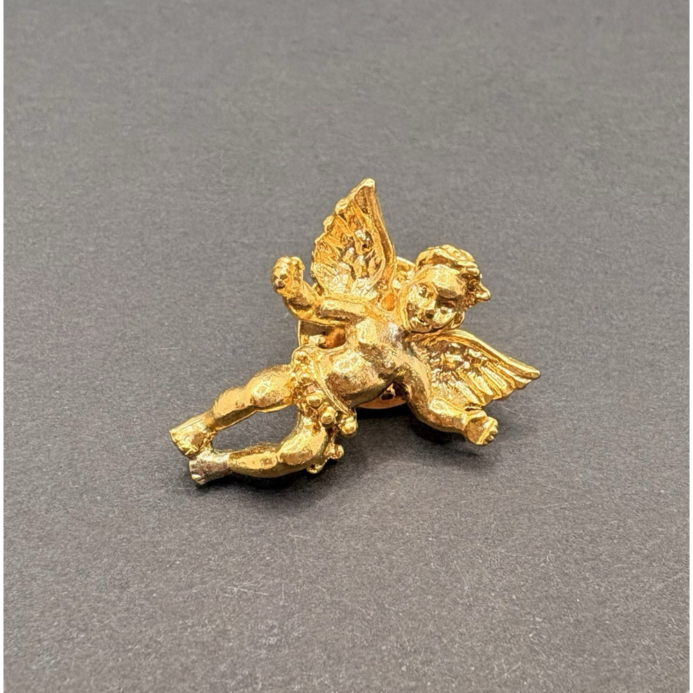 Vintage Kirks Folly Cherub Angel Arms Outstretched Pin Brooch‎ Gold Tone